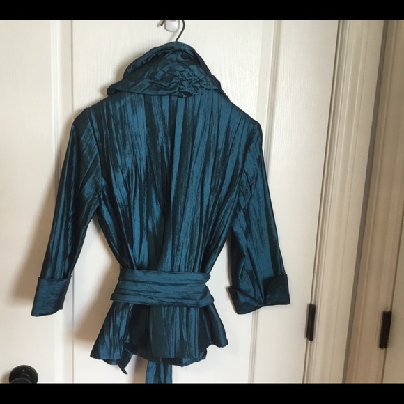 Women’s Teal Green Blouse Size Small - Picture 2 of 2